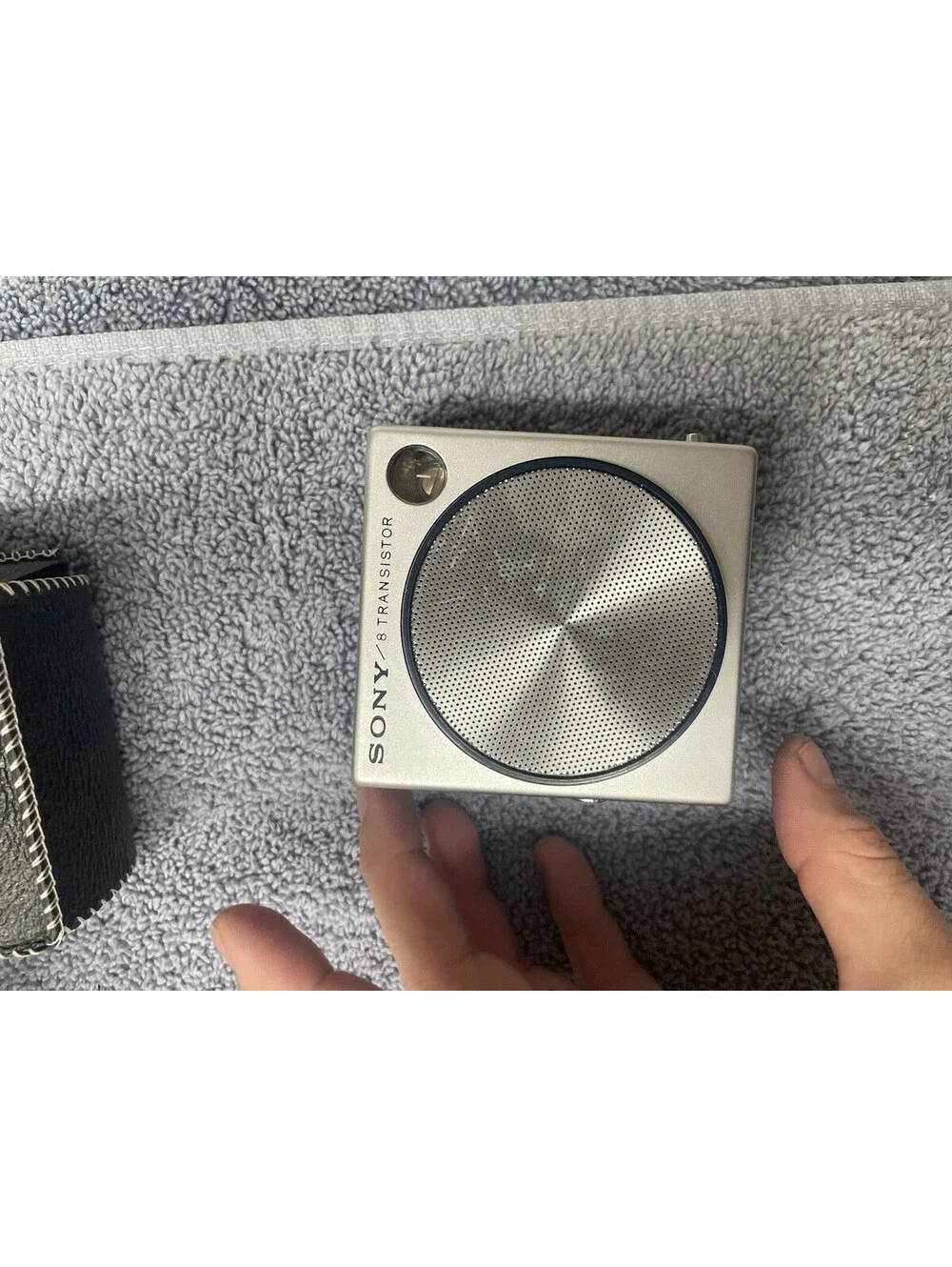 Vintage Sony 2R-21 Super Heterodyne 8 Transistor AM Radio Case For Parts Repair
